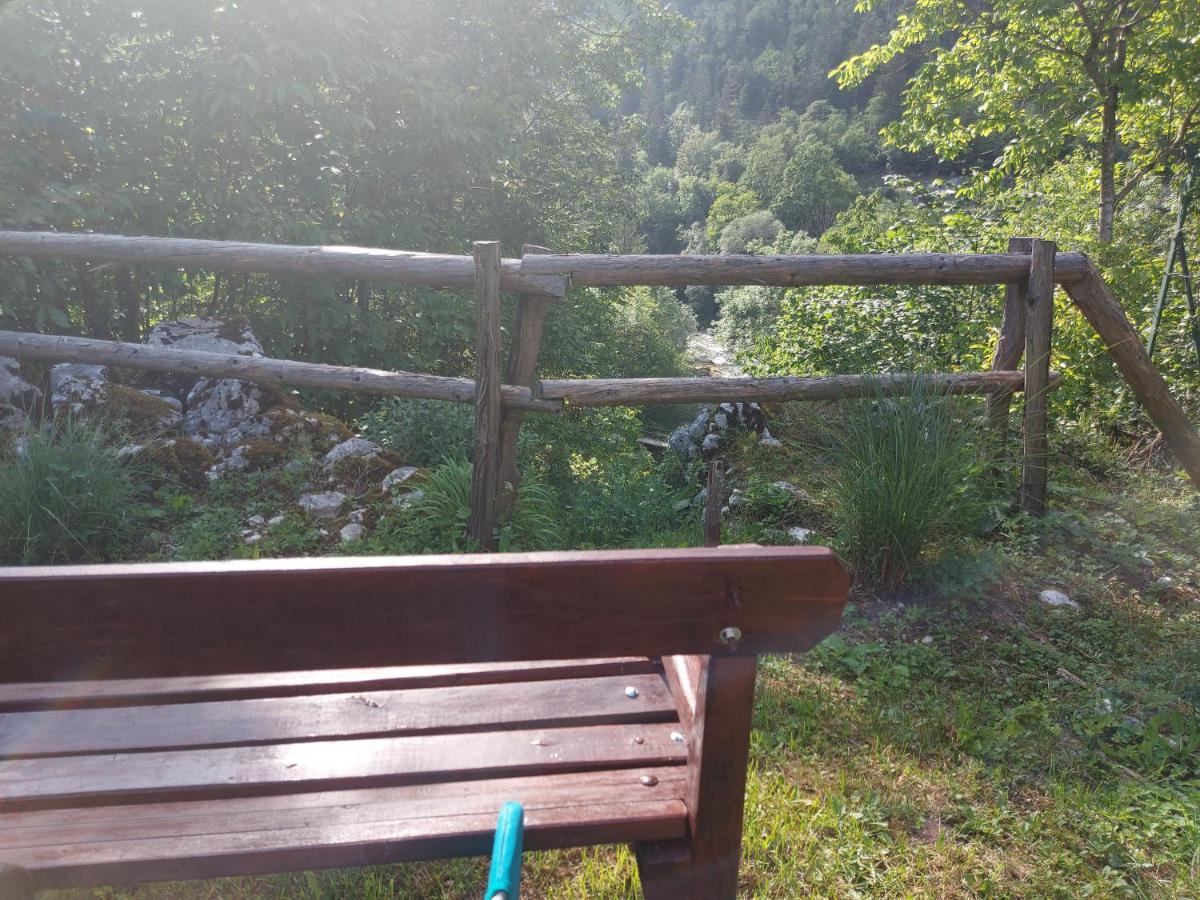Apartmaji Katrc Soča エクステリア 写真