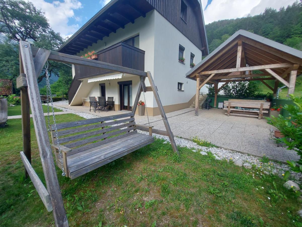 Apartmaji Katrc Soča エクステリア 写真