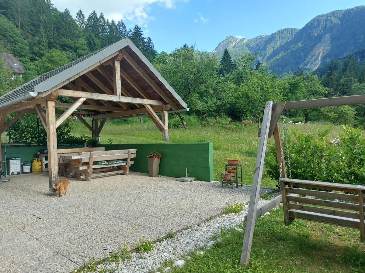 Apartmaji Katrc Soča エクステリア 写真