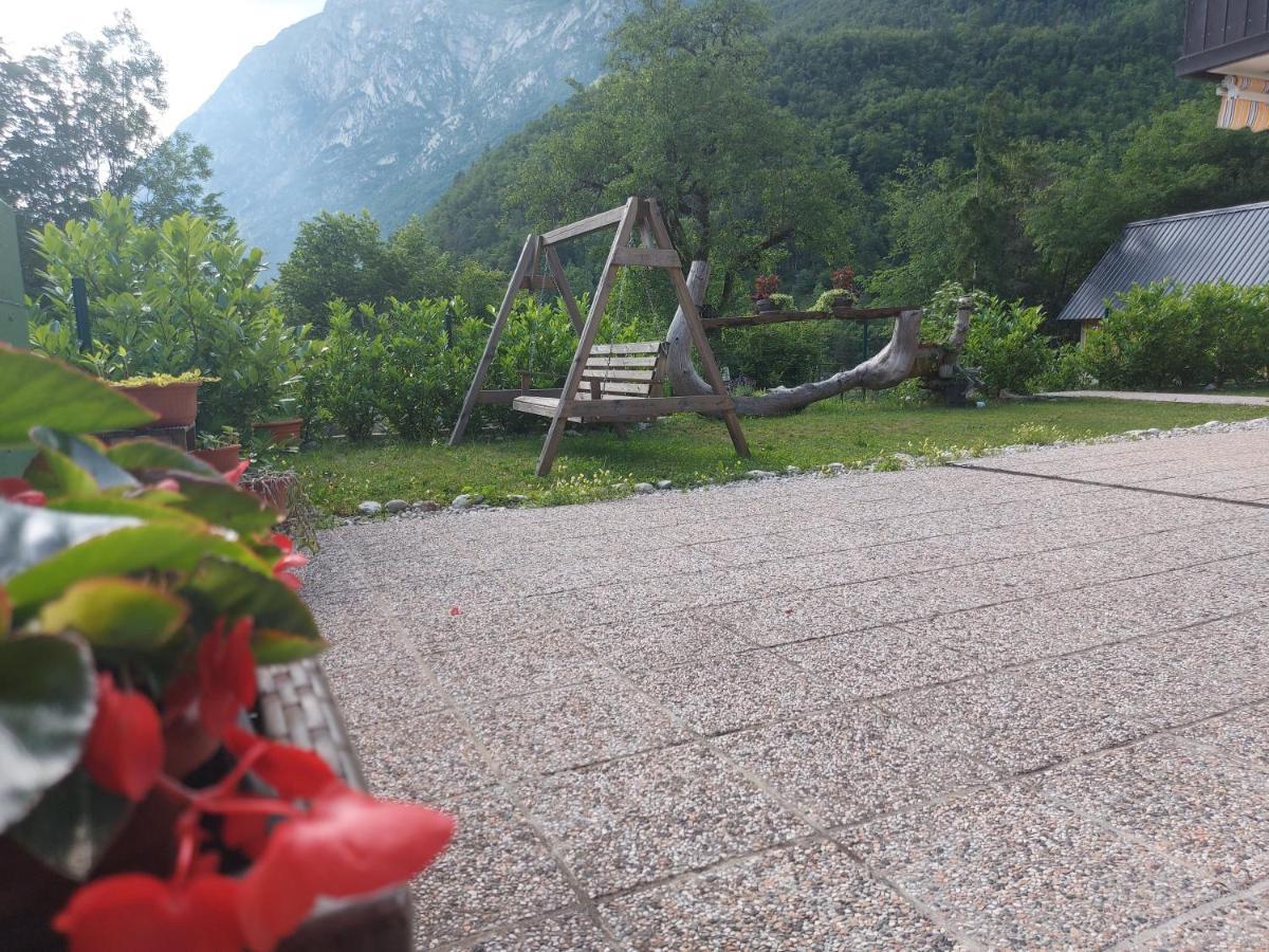 Apartmaji Katrc Soča エクステリア 写真